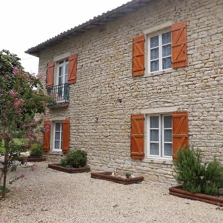 Bed and Breakfast Litdevin Uchizy Exterior foto