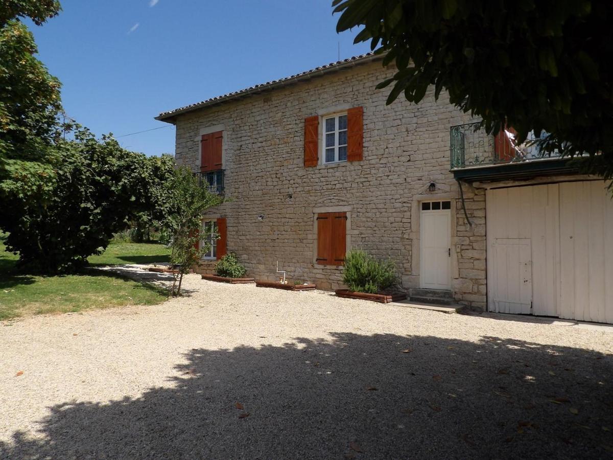 Bed and Breakfast Litdevin Uchizy Exterior foto